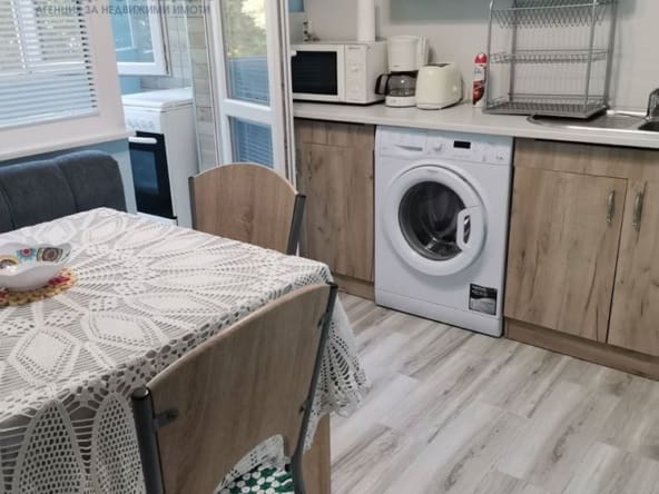 Тристаен обзаведен Окръжна болница - 0