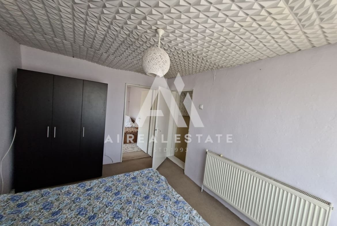 КЪЩА С ДВОР - 0