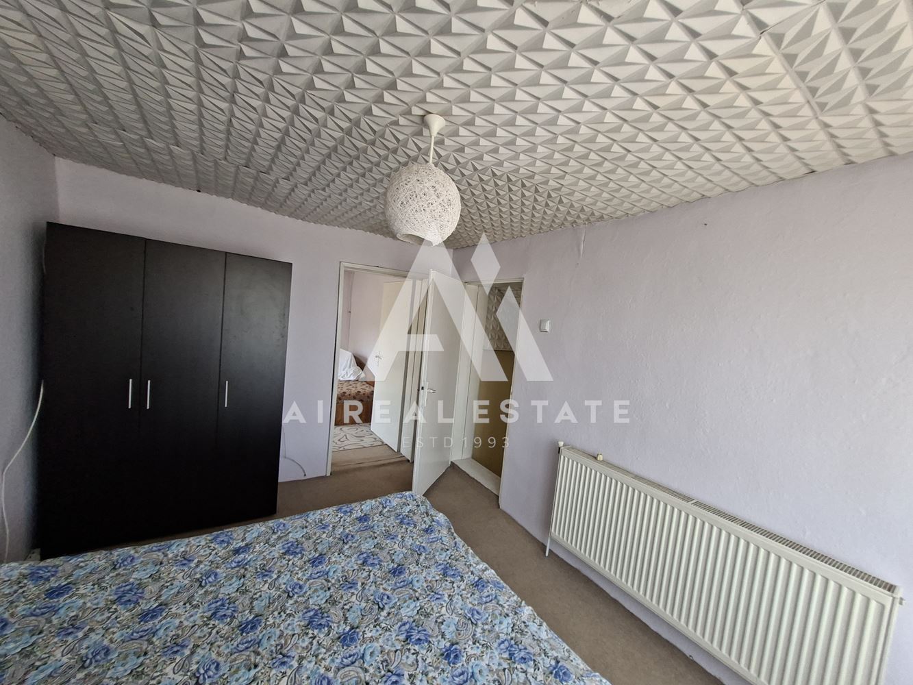 КЪЩА С ДВОР - 0