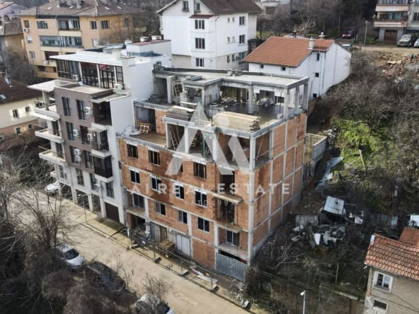 Двустаен апартамент в бутикова сграда Maison 19 - 0