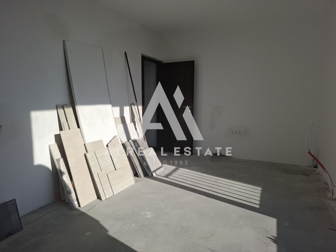 Тристаен апартамент | Широк център, Плевен - 0