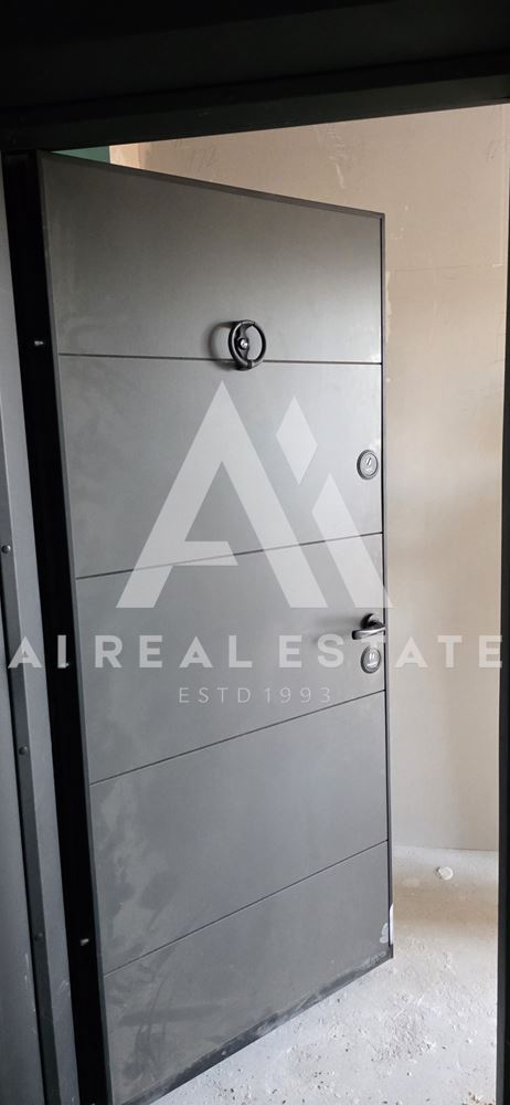 3-стаен Широк център! - 0