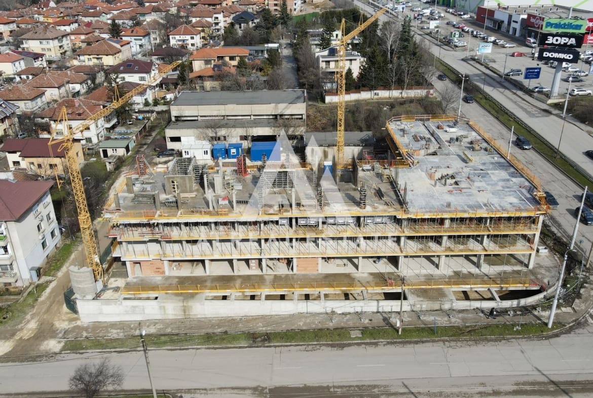 Сграда UTOPIA от M&G Invest - 0