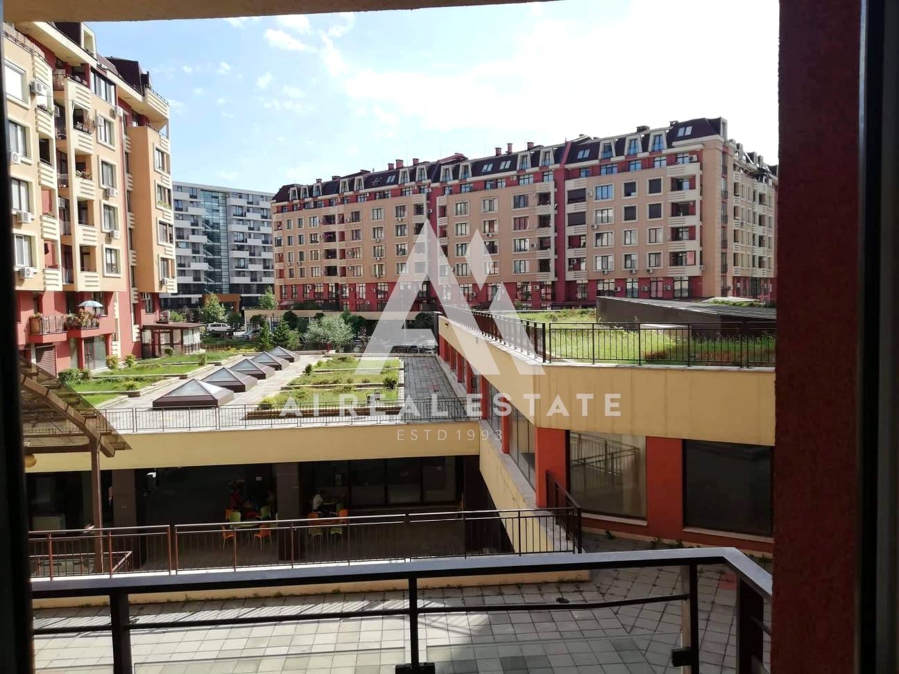 Живот с удобство – едностаен до метро в Цариградски комплекс - 0