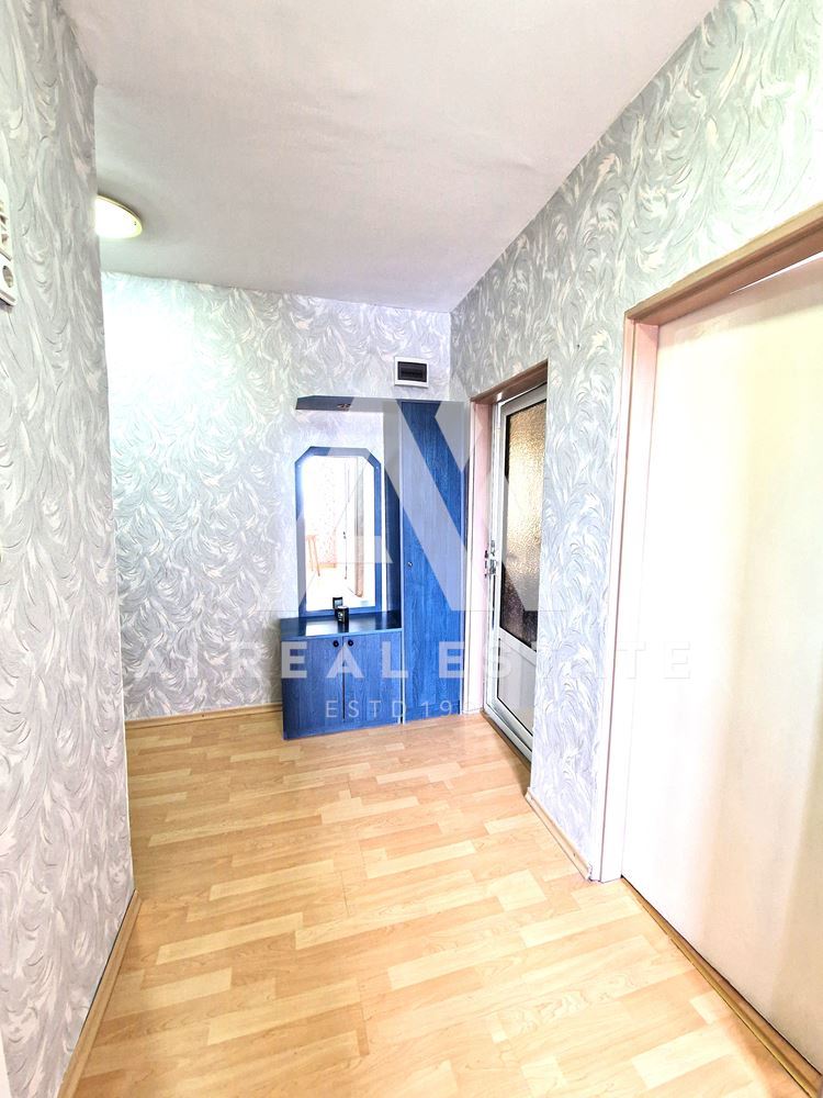 Дава под наем, двустаен апартамент в гр. Плевен, ж.к.Дружба - 0