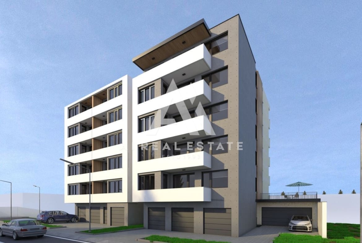 Тристаен в Саут Вю Резиденс - Дружба1 - 0