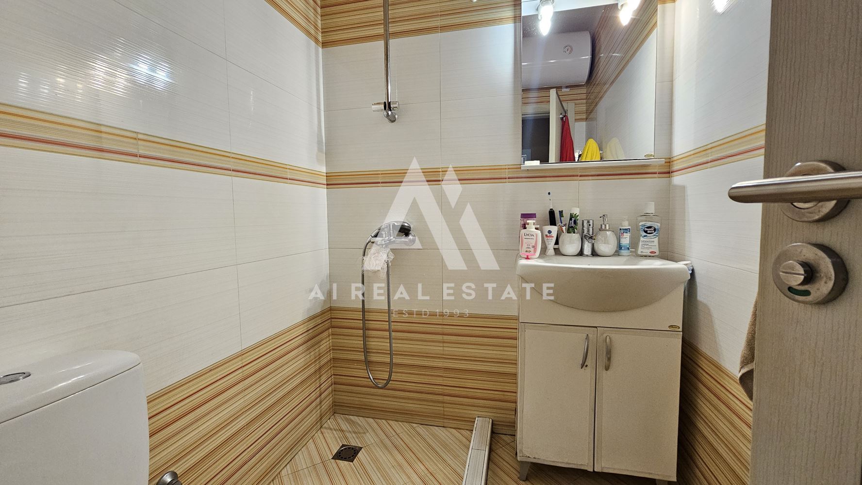 Живот с удобство – едностаен до метро в Цариградски комплекс - 0