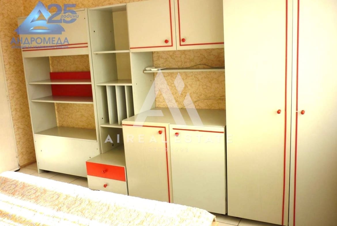 Продава двустаен апартамент - 0