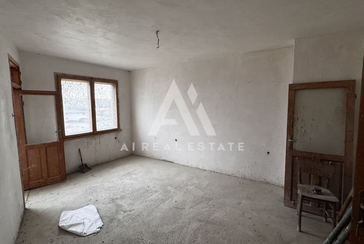 Тристаен апартамент в ж.к. Кайлъка! - 0