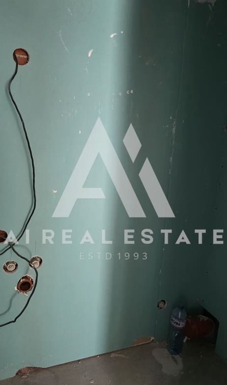 3-стаен Широк център! - 0