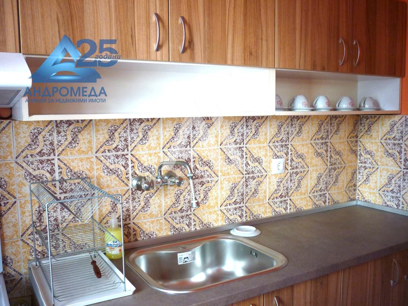 Продава двустаен апартамент - 0