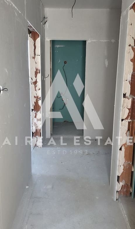 3-стаен Широк център! - 0