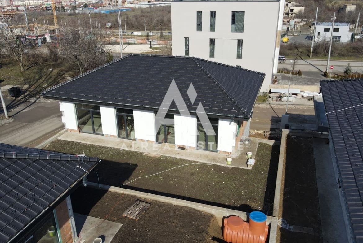 Нова къща с двоен гараж и двор гр.Плевен, ул.Трите бора - АКТ 15 до дни ! - 0