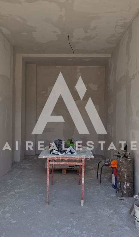 3-стаен Широк център! - 0