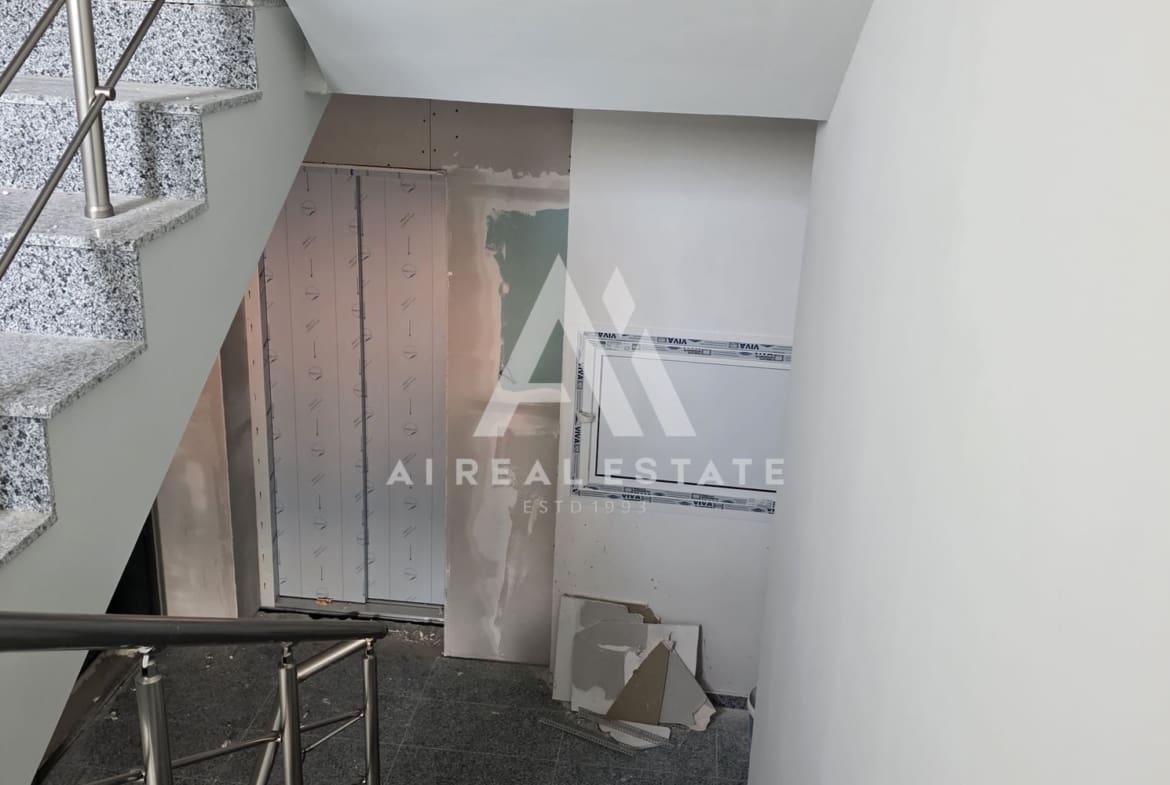 3-стаен Широк център! - 0