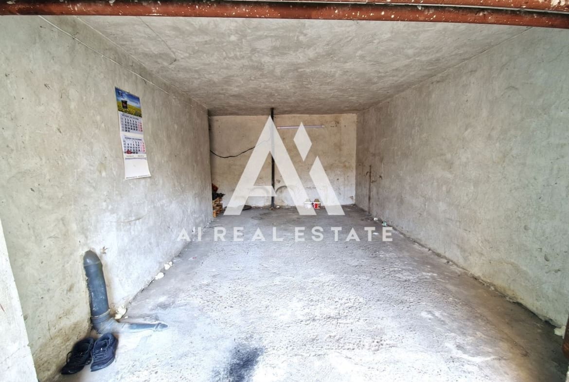 Продава тристаен апартамент - 0