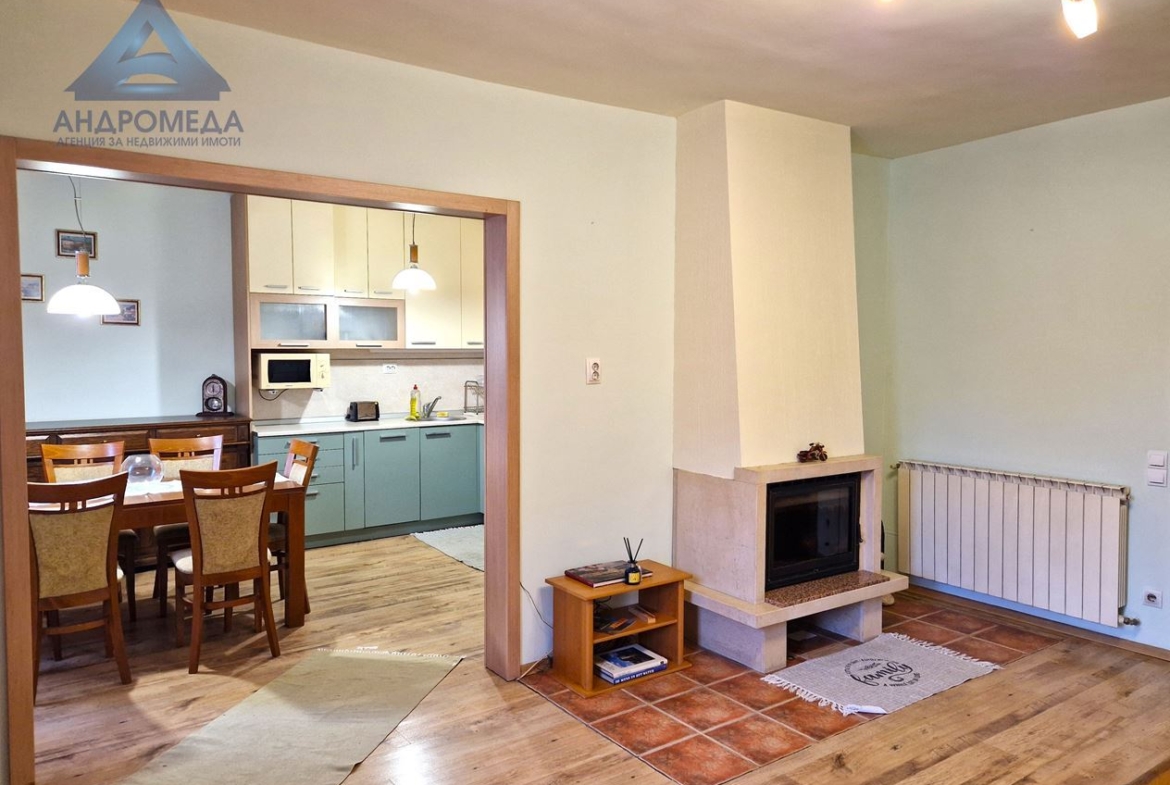 Отдава под наем тристаен апартамент - 0