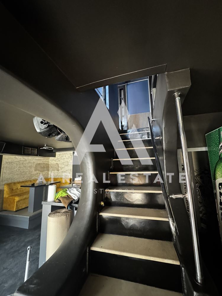 Разработено заведение на два етажа в центъра на гр. Плевен-0 Разработено заведение на два етажа в центъра на гр. Плевен - 0