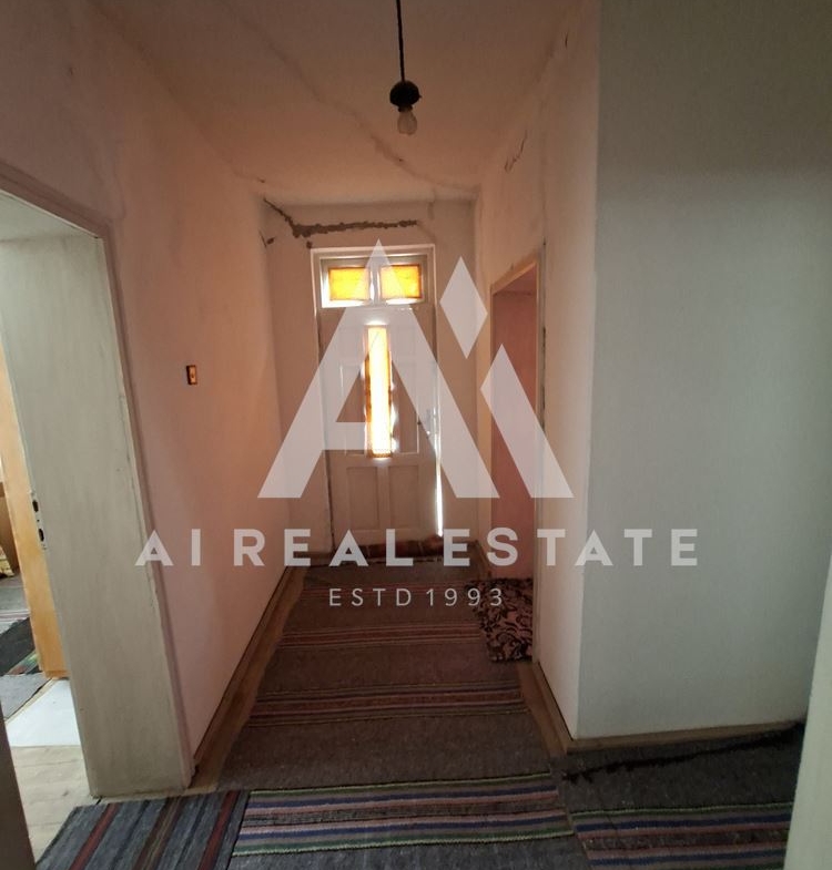 КЪЩА СЕЛО ЪГЛЕН - 0