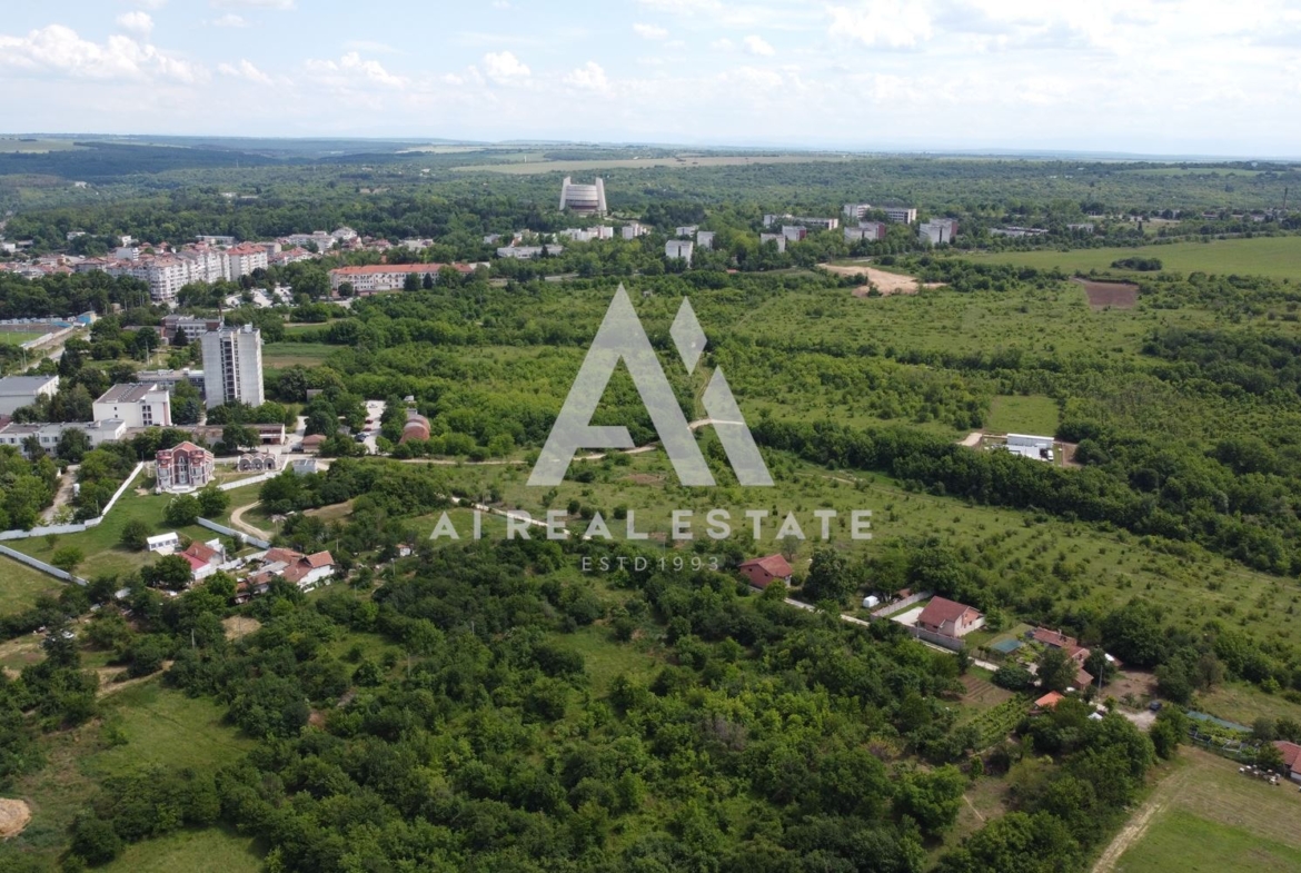 🏡 Парцел в регулация – 9-ти квартал, гр. Плевен - 0