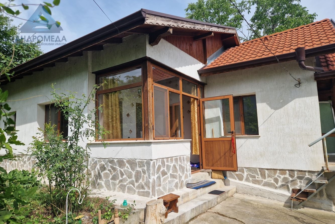 Къща в гр.Плевен - широк център ! - 0