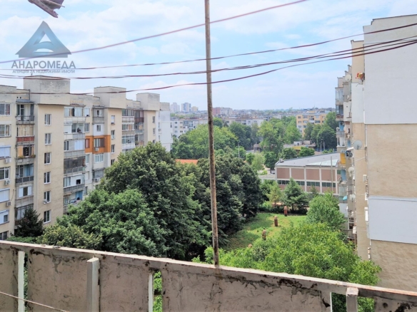 Продава Двустаен Сторгозия - 0