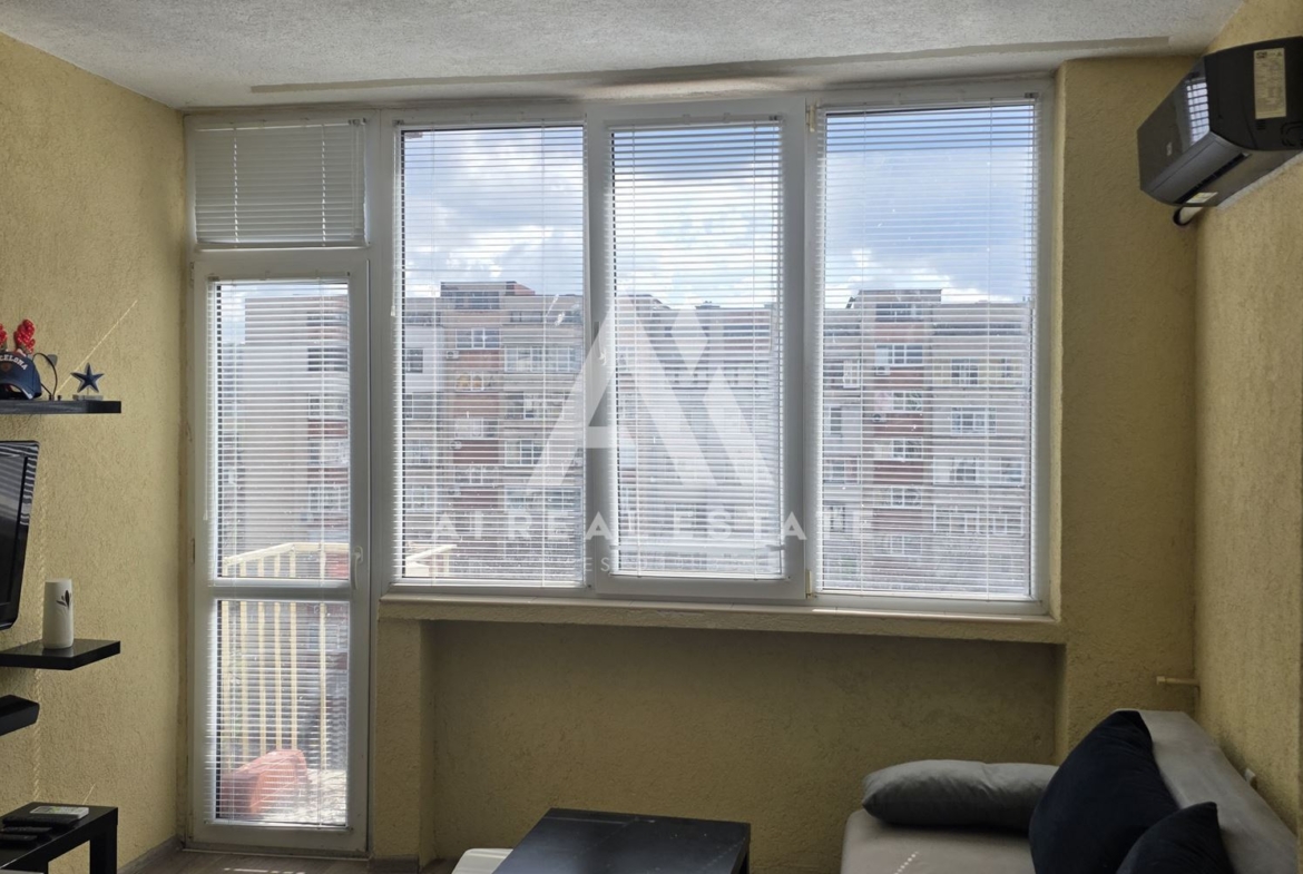 Боксониера - пл.Македония - 0