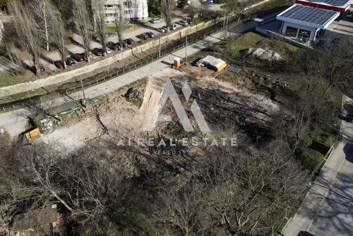 Сграда Велоалея 2 - ул.Вардар 52, гр.Плевен ! - 0