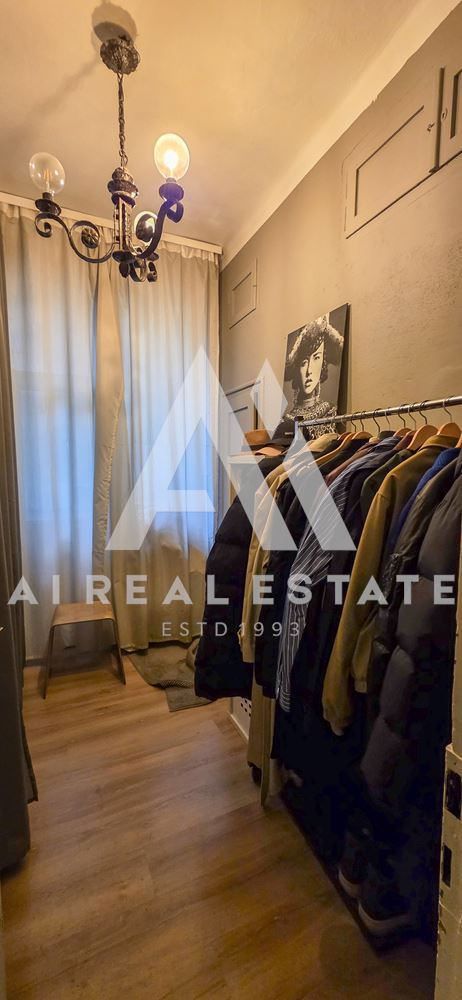 Ул.“Граф Игнатиев“, уб.“Алабин“ и ул.„Христо Белчев“ 1 – имот с три локации и страхотно усещане ! - 0