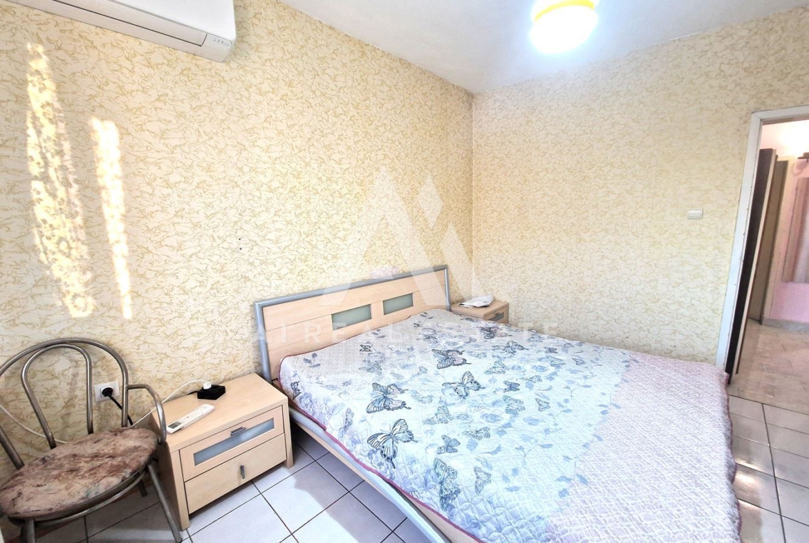 Продава двустаен апартамент - 0