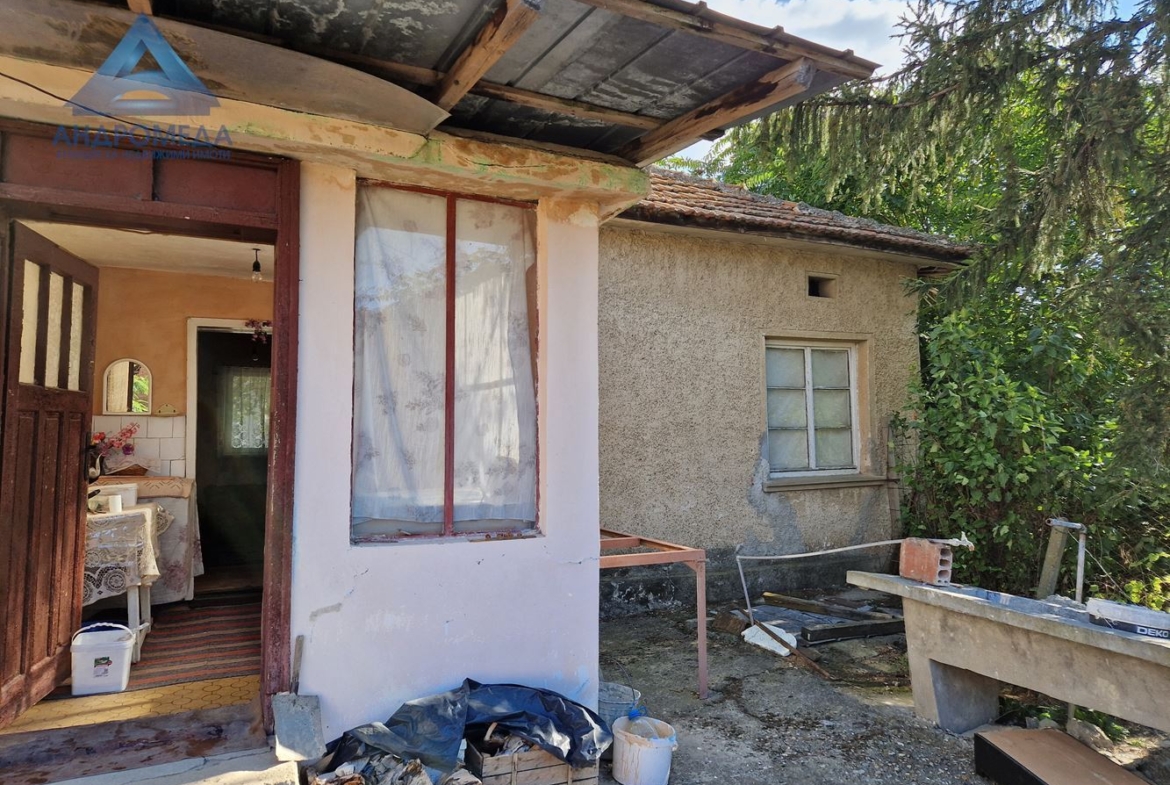 Продава Къща в с. Градина - 0