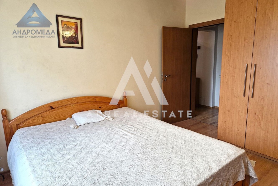 Апартамент двустаен под наем - 0