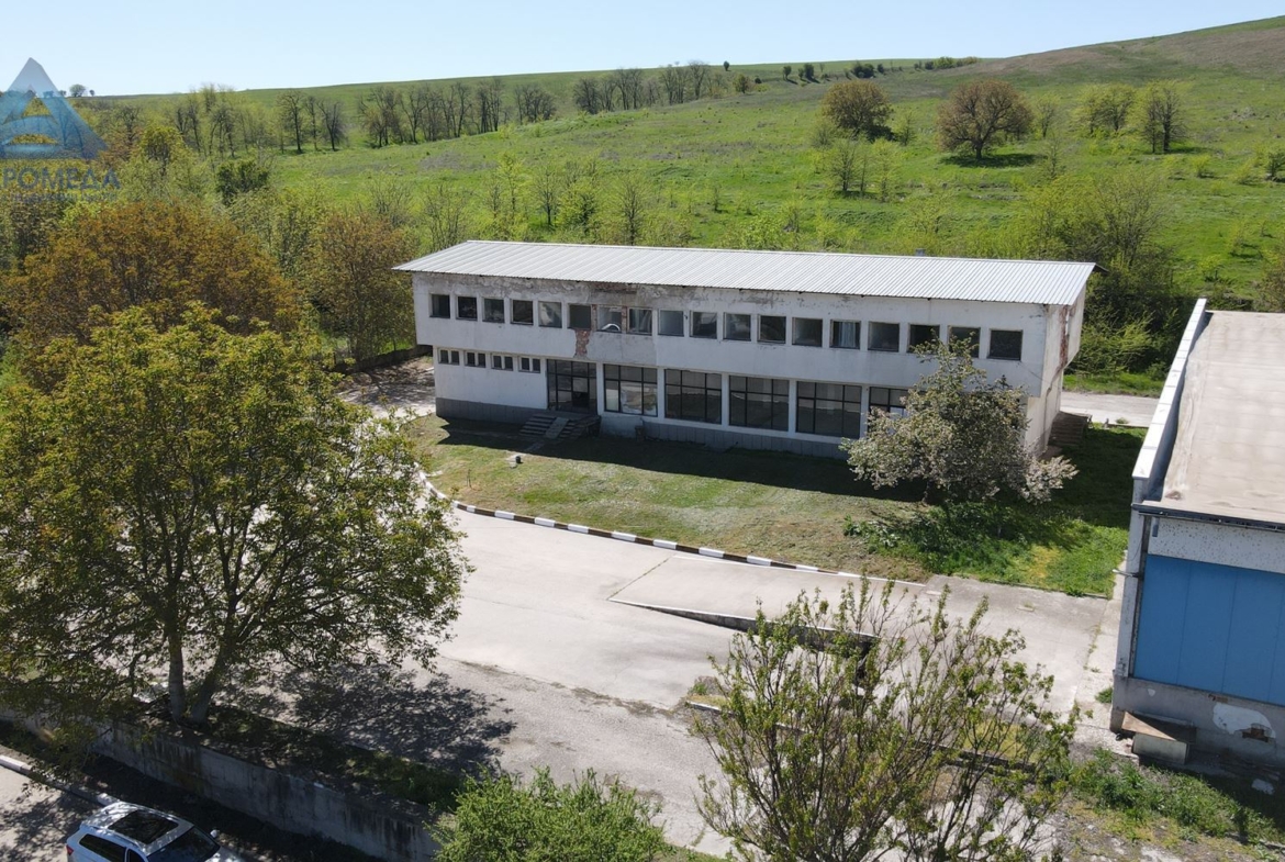 Производствено помещение - складова база, Склад, произв. помещения с.Бръшляница ! - 0