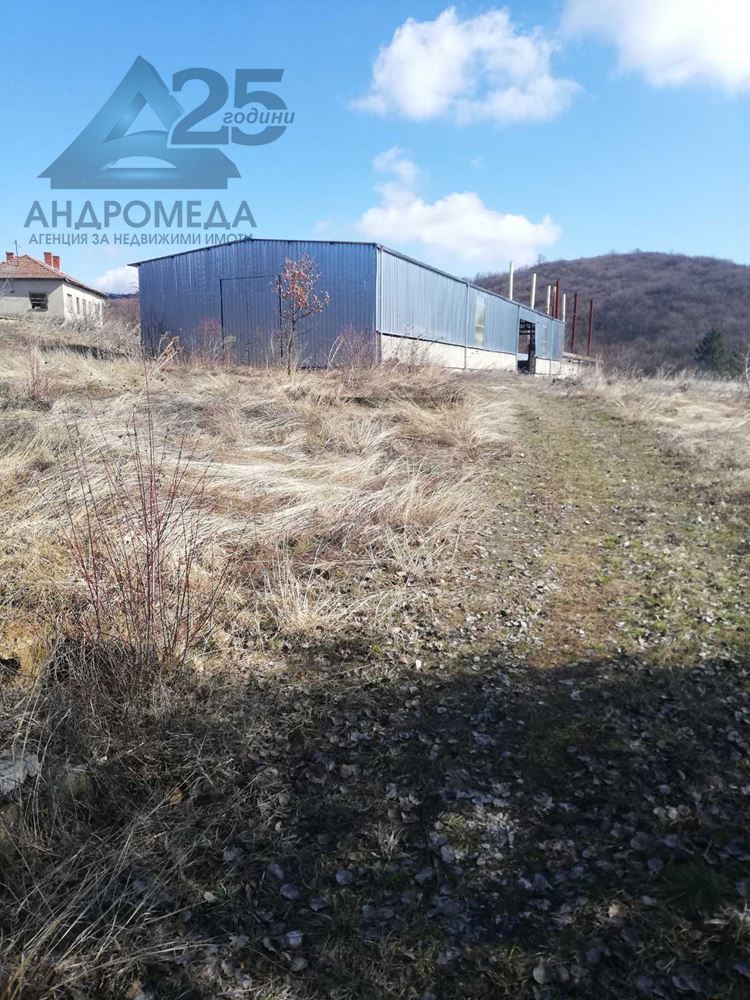 Промишлено помещение с.Врабево, обл.Ловеч ! - 0