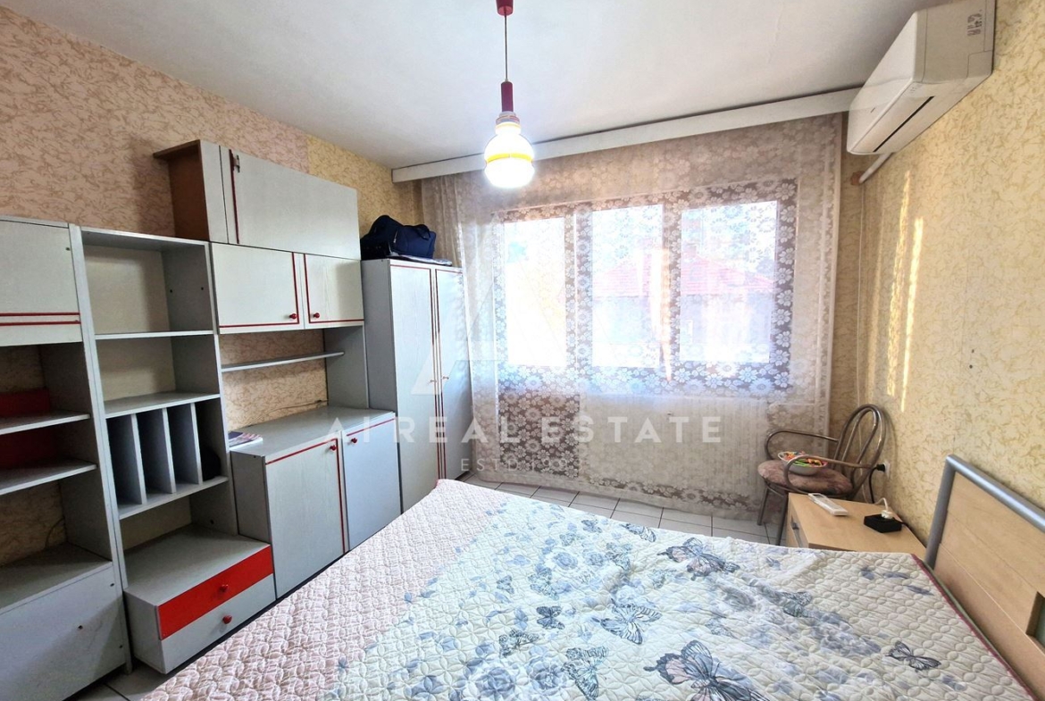 Продава двустаен апартамент - 0