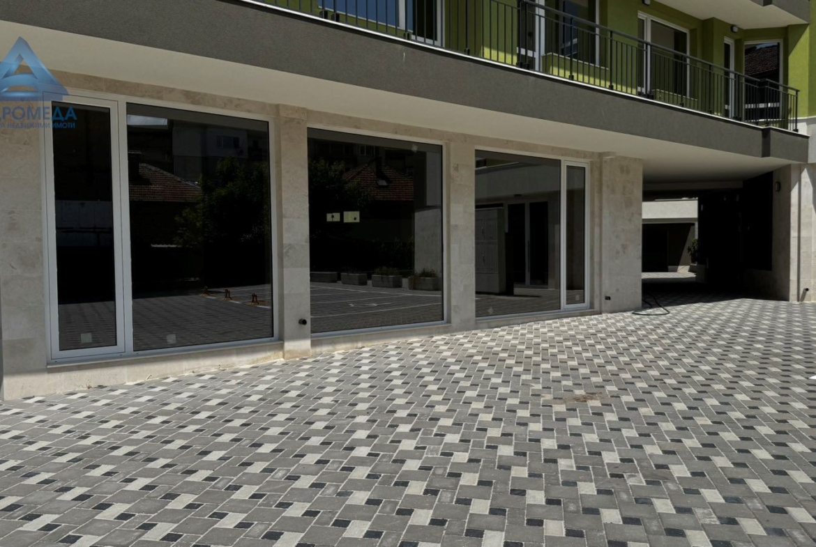 Магазин под наем - ново стоителство - 0