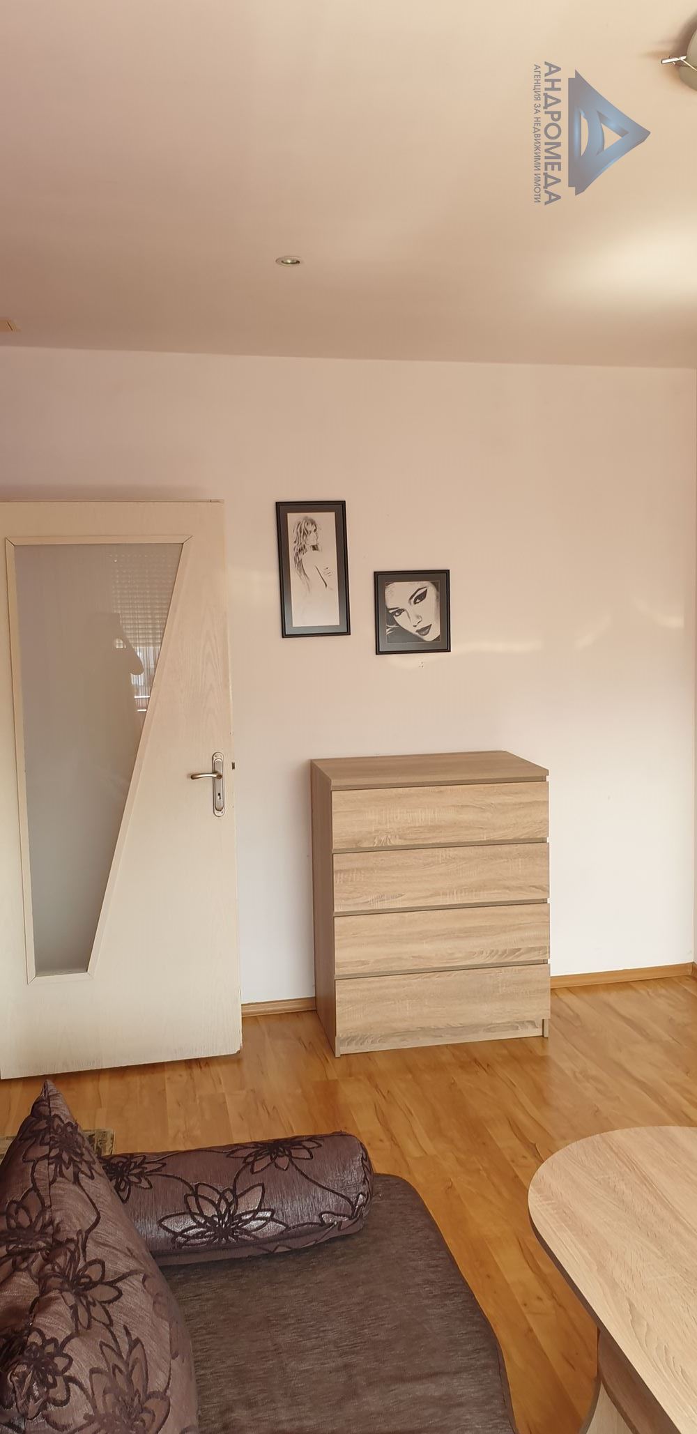 Едностаен ж.к.Дружба 2 - 0