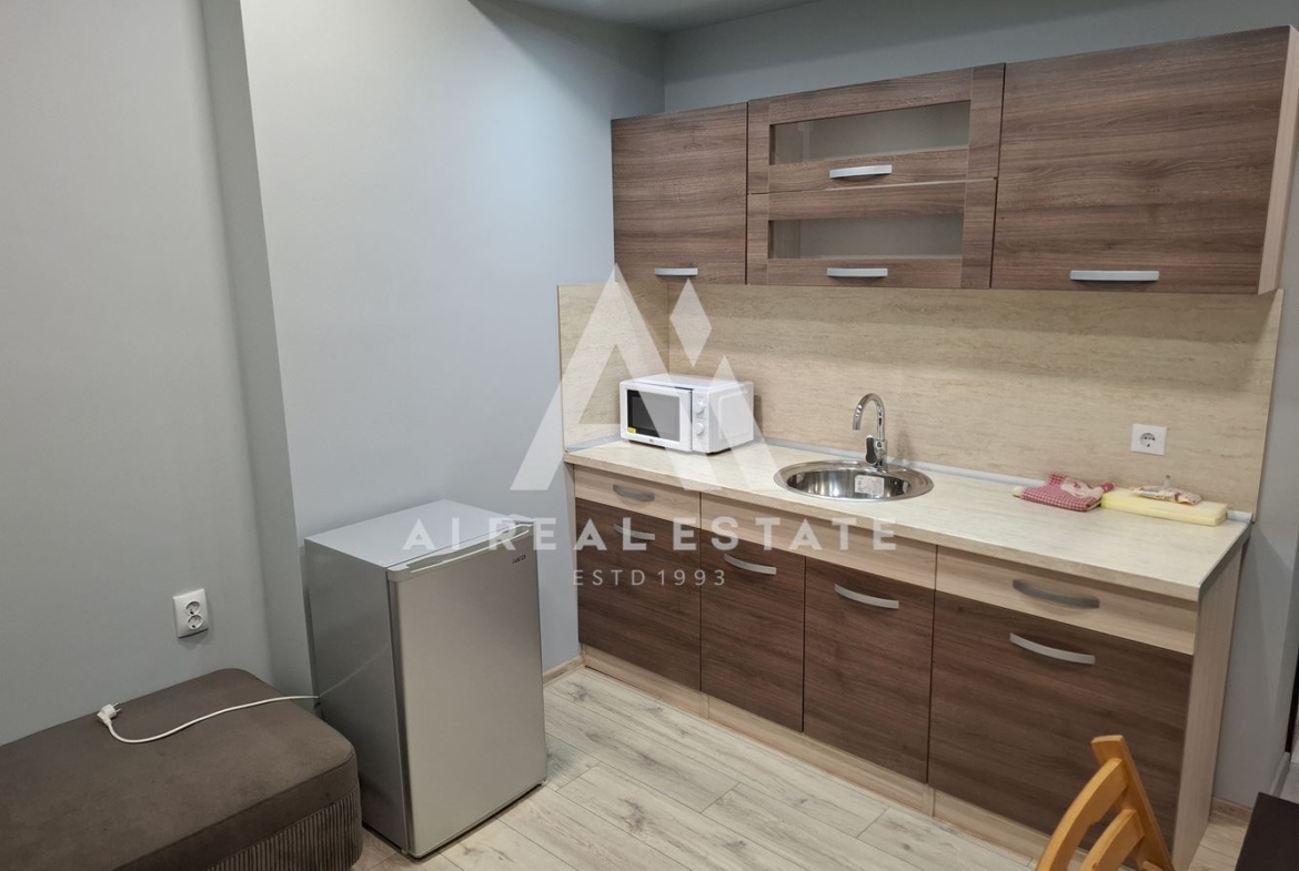 Уютна боксониера под наем! - 0