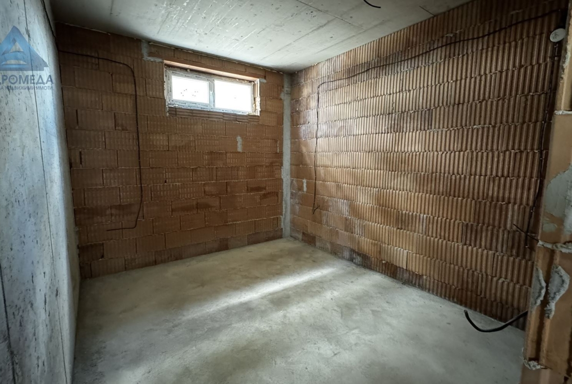 Магазин под наем - ново стоителство - 0