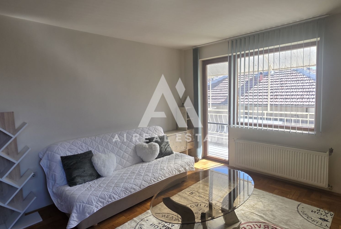 2-стаен - Плевен, Широк център - 0