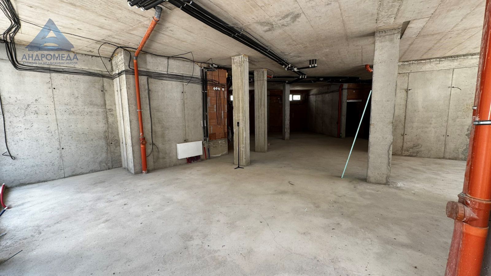 Магазин Aura City Park – гр.Плевен, ул.Гурко 4 !-0 Магазин Aura City Park - гр.Плевен, ул.Гурко 4 ! - 0