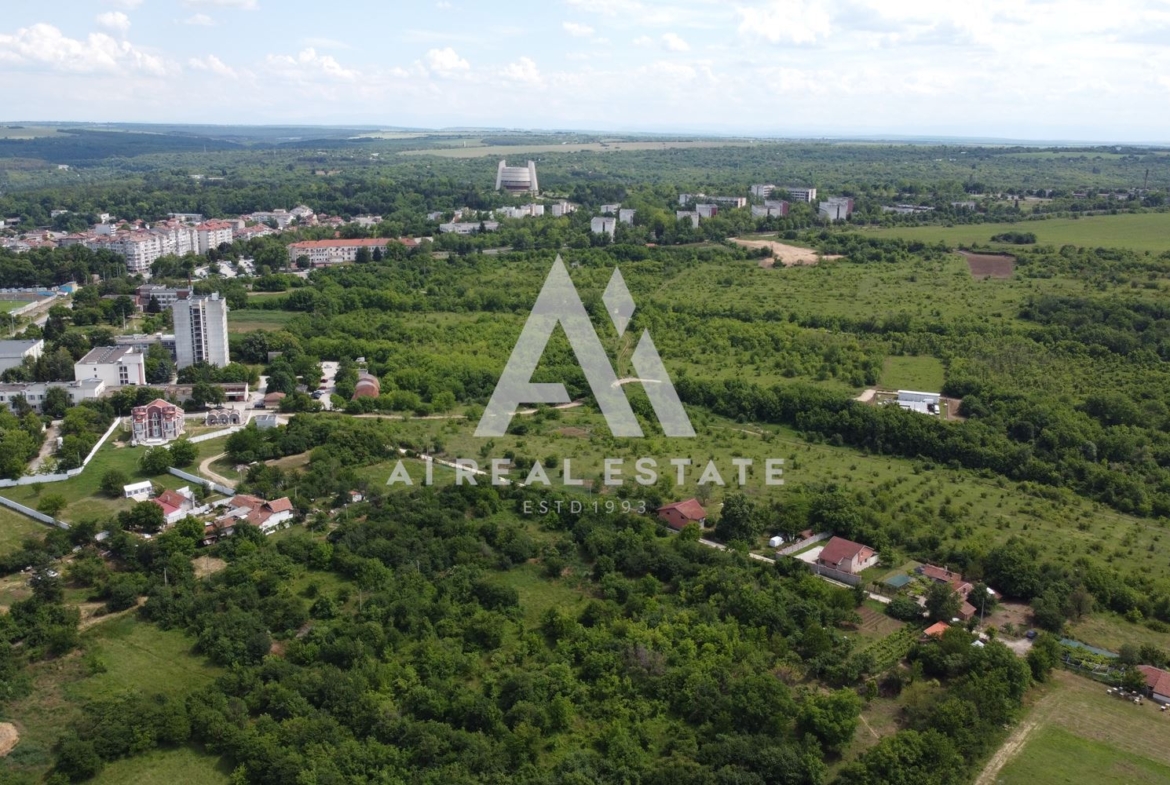 🏡 Парцел в регулация – 9-ти квартал, гр. Плевен - 0