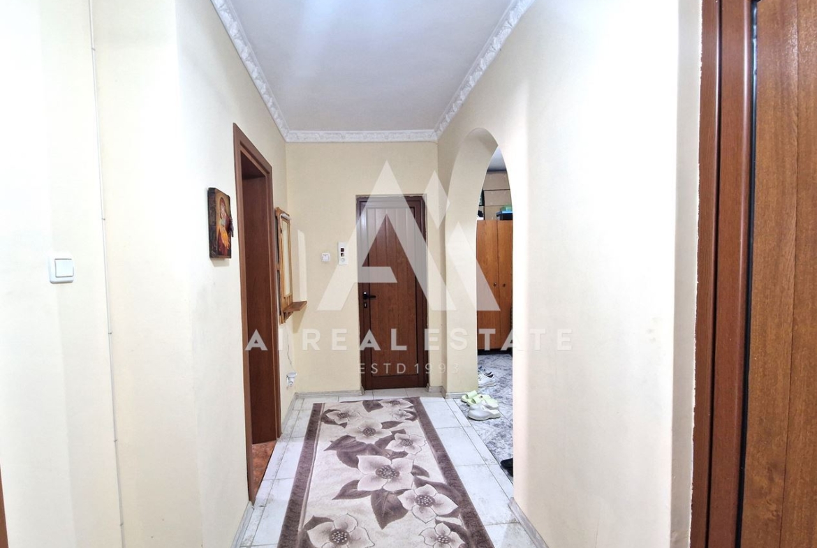 Продава тристаен в гр.Плевен - 0