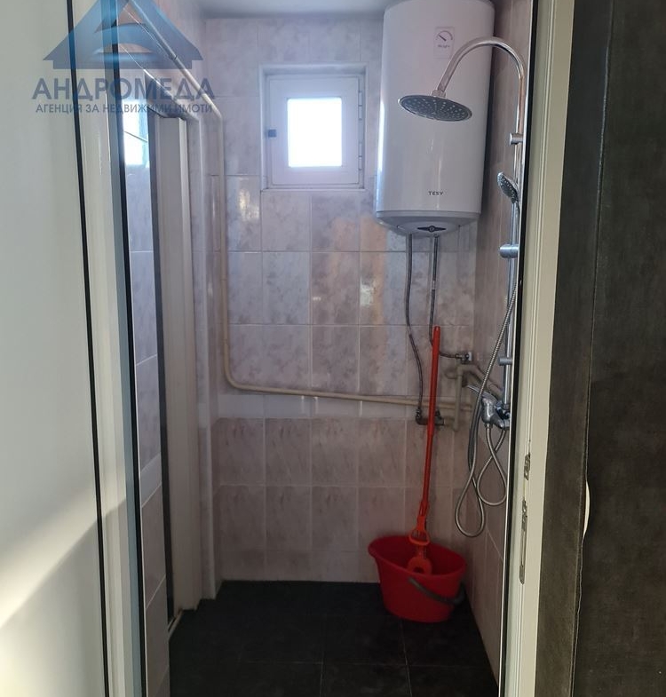 3-стаен Широк център! - 0