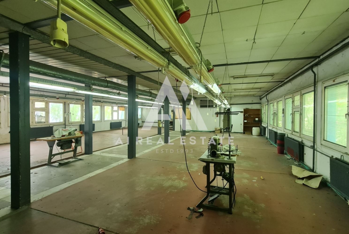 Продава се индустриален имот в гр. Плевен - 0