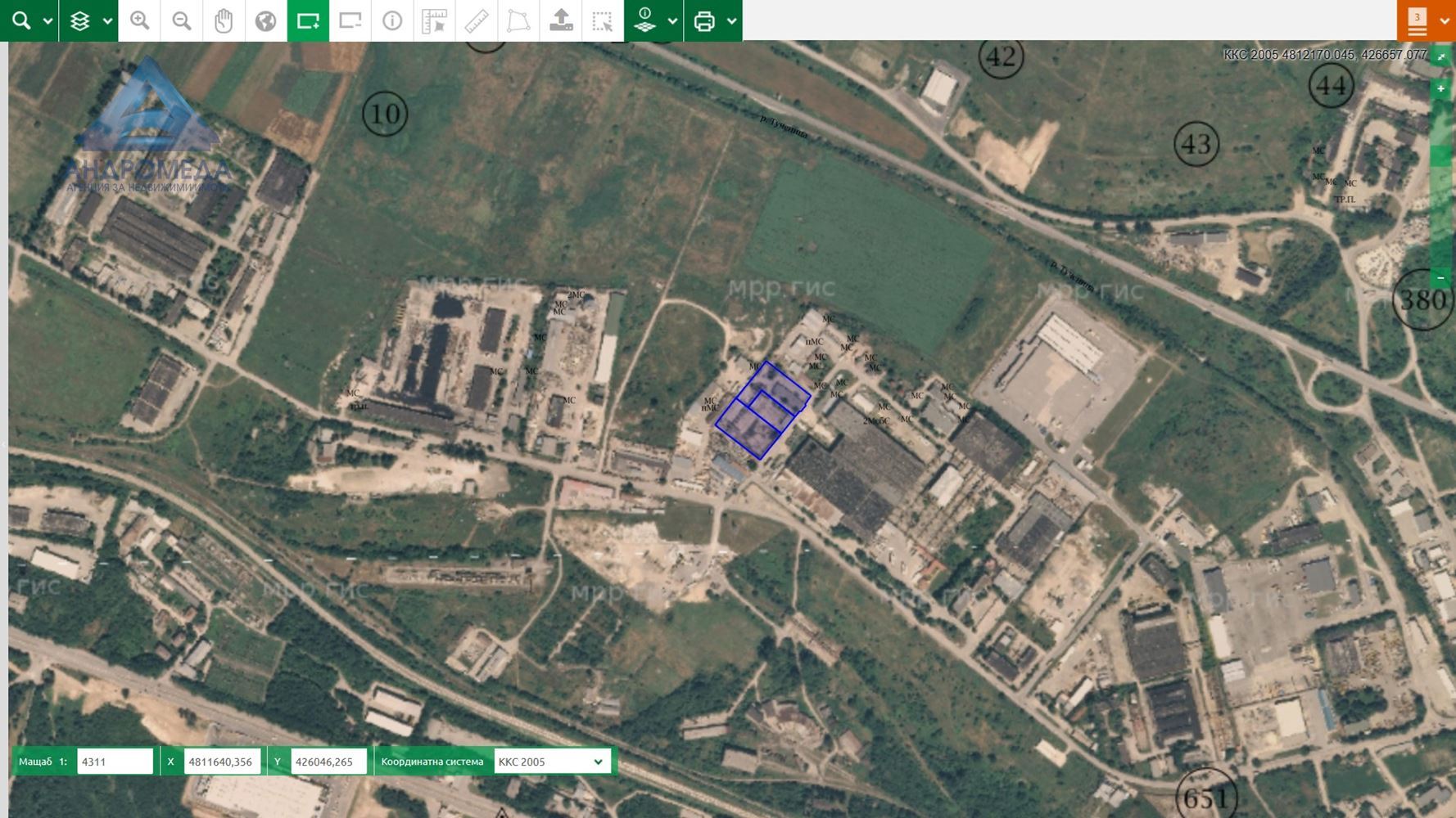 Поземлен имот инд.зона с ПУП ! - 0