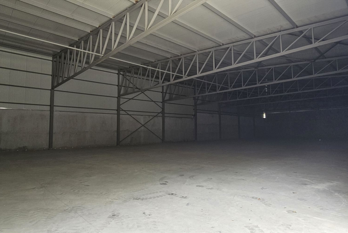 Склад в гр.Плевен, Индустриална зона - градска част ! - 0