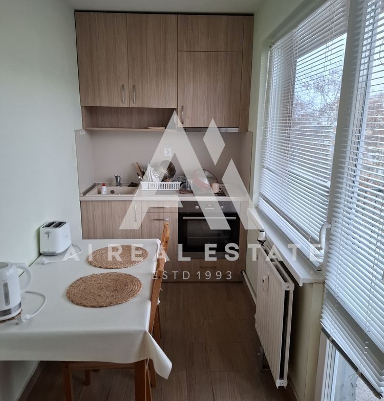 Двустаен апартамент в идеалния център - 0