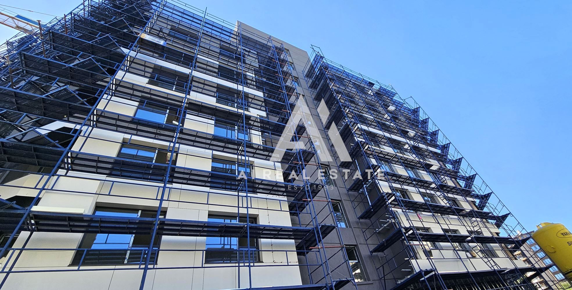 Просторен тристаен апартамент до Бизнес парк София - вх. А ап.17 - 0