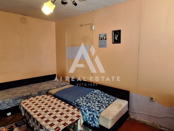 двустаен апартамент - 0